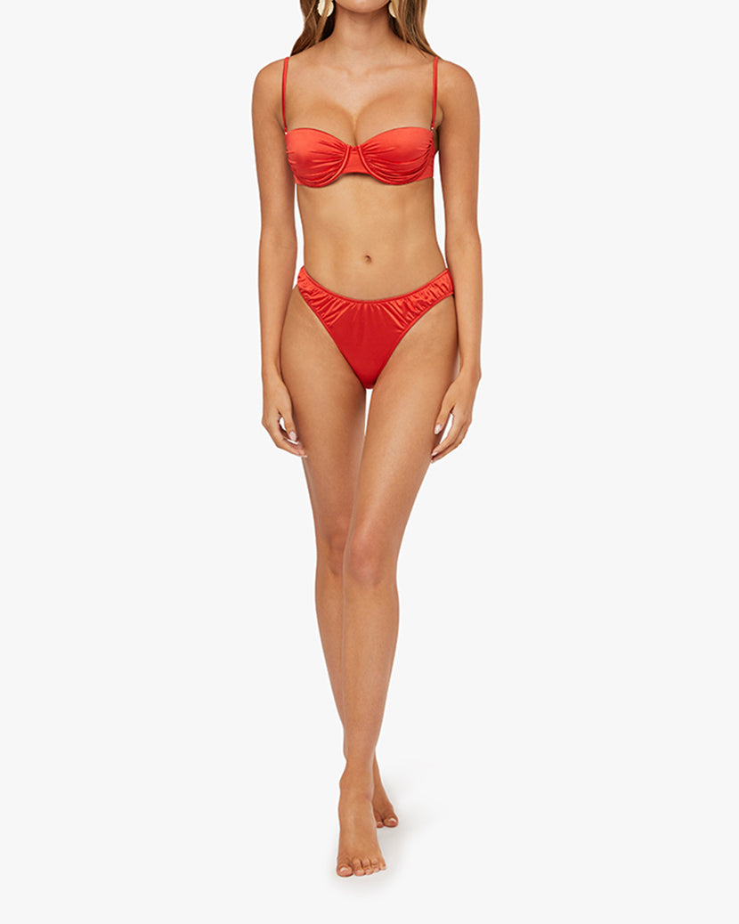 [Tropic] - Model